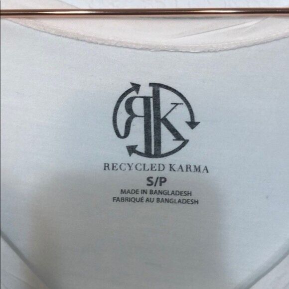Recycled Karma “Sunday’s Are For Brunch” White Tee 19A - Picture 3 of 7